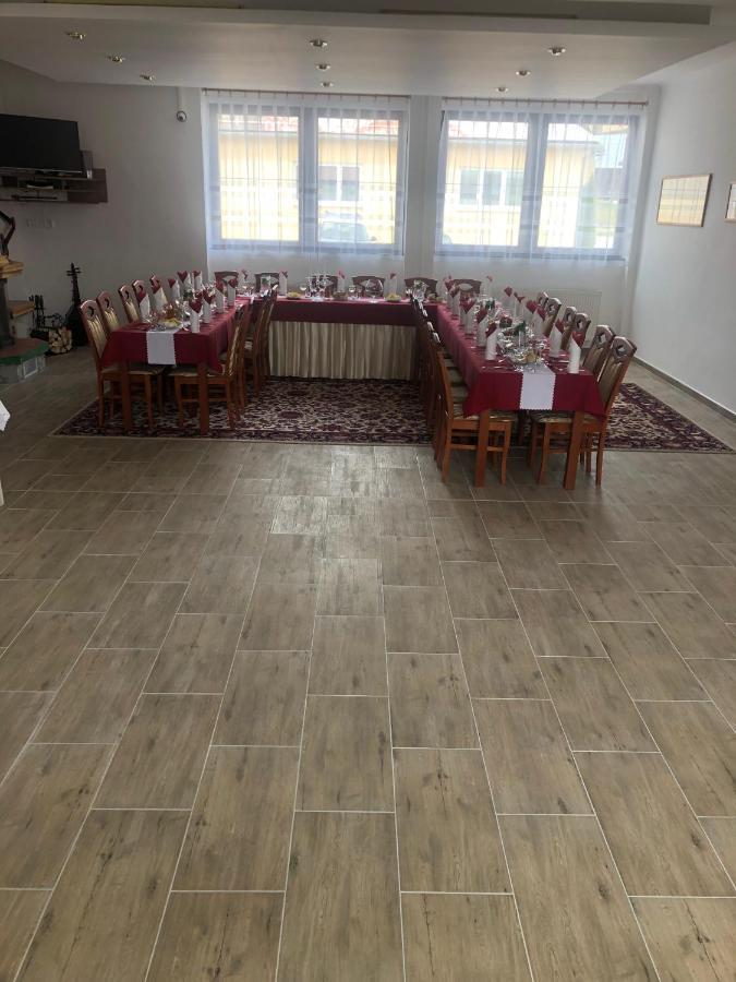 Penzion Vah Liptovska Teplicka Екстер'єр фото